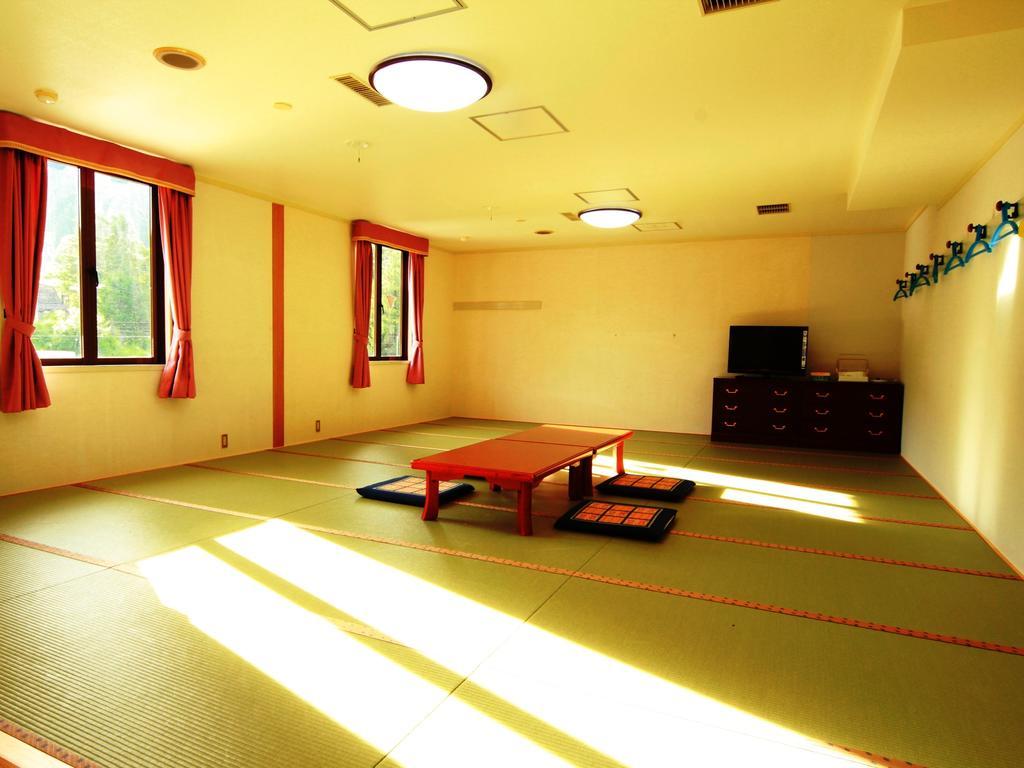 ゆうリゾートホテル 山ノ内町 エクステリア 写真
