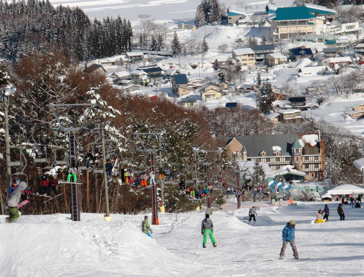 ゆうリゾートホテル 山ノ内町 エクステリア 写真